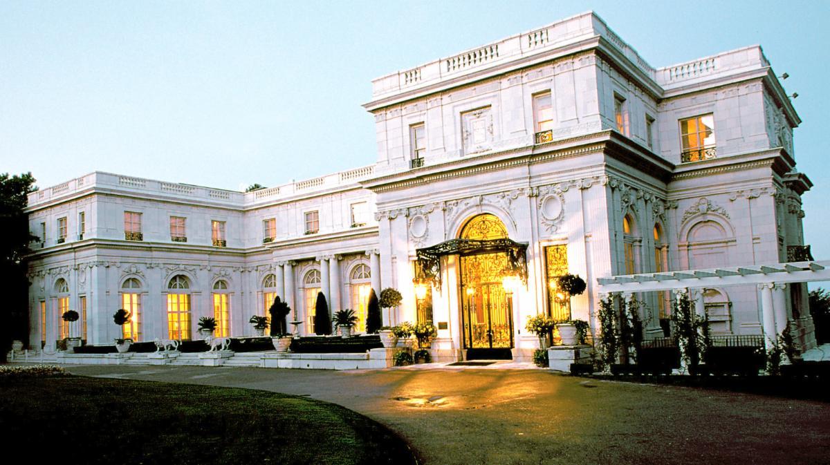 Rosecliff Mansion