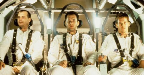 Kevin Bacon, Tom Hanks, and Bill Paxton in Apollo 13 (1995)