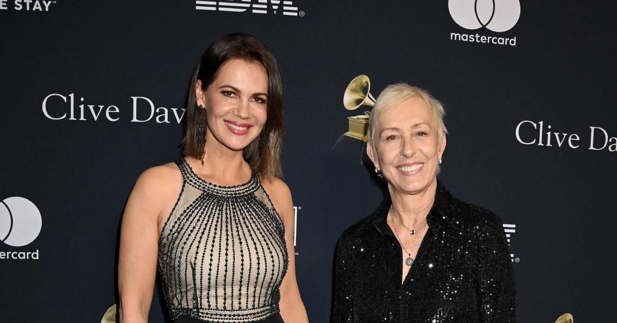 (l-r): Julia Lemigova and Martina Navratilova