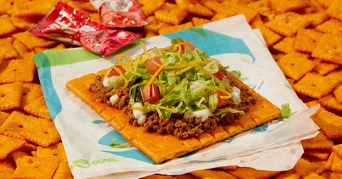 Taco Bell Cheez-It