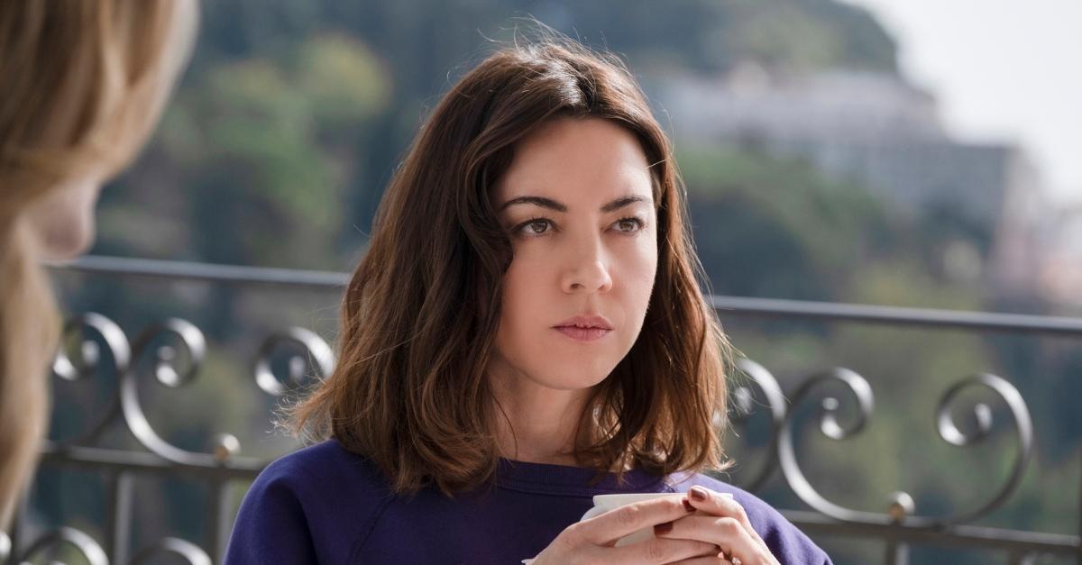 Does Aubrey Plaza Speak Spanish?