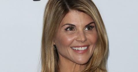 lori-loughlin-fuller-house-1575392303205.jpg