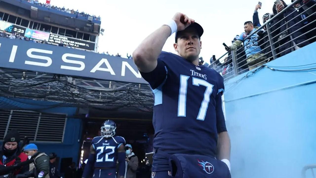 Ryan Tannehill #17 of the Tennessee Titans stands in the tunnel