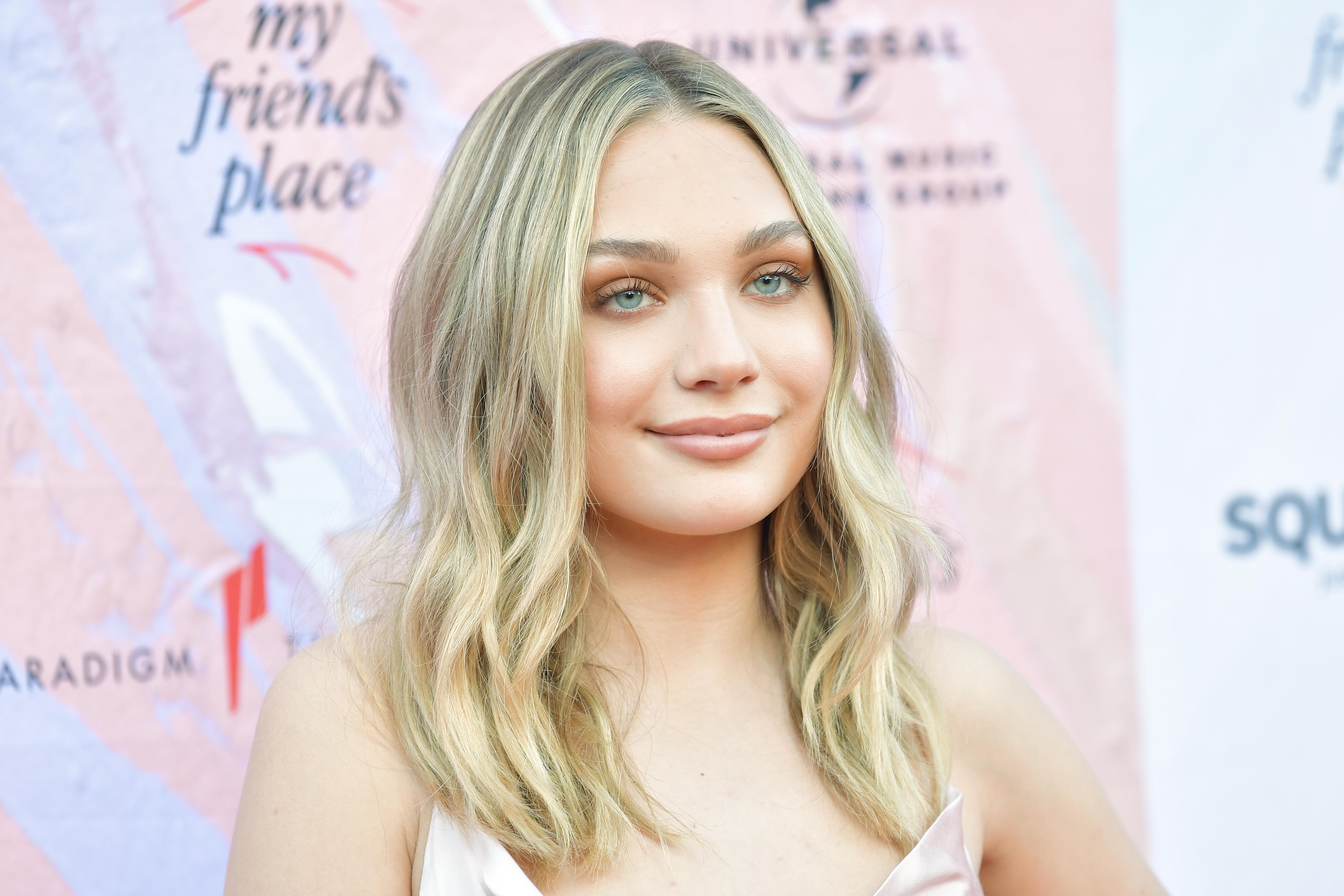 Maddie Ziegler 1581612015214 