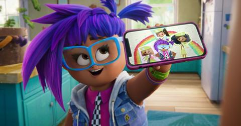 Ynairaly Simo as Gabi Vivo