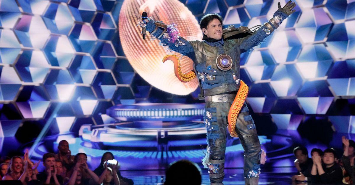 'The Masked Singer' reveals Tom Sandoval as Diver.