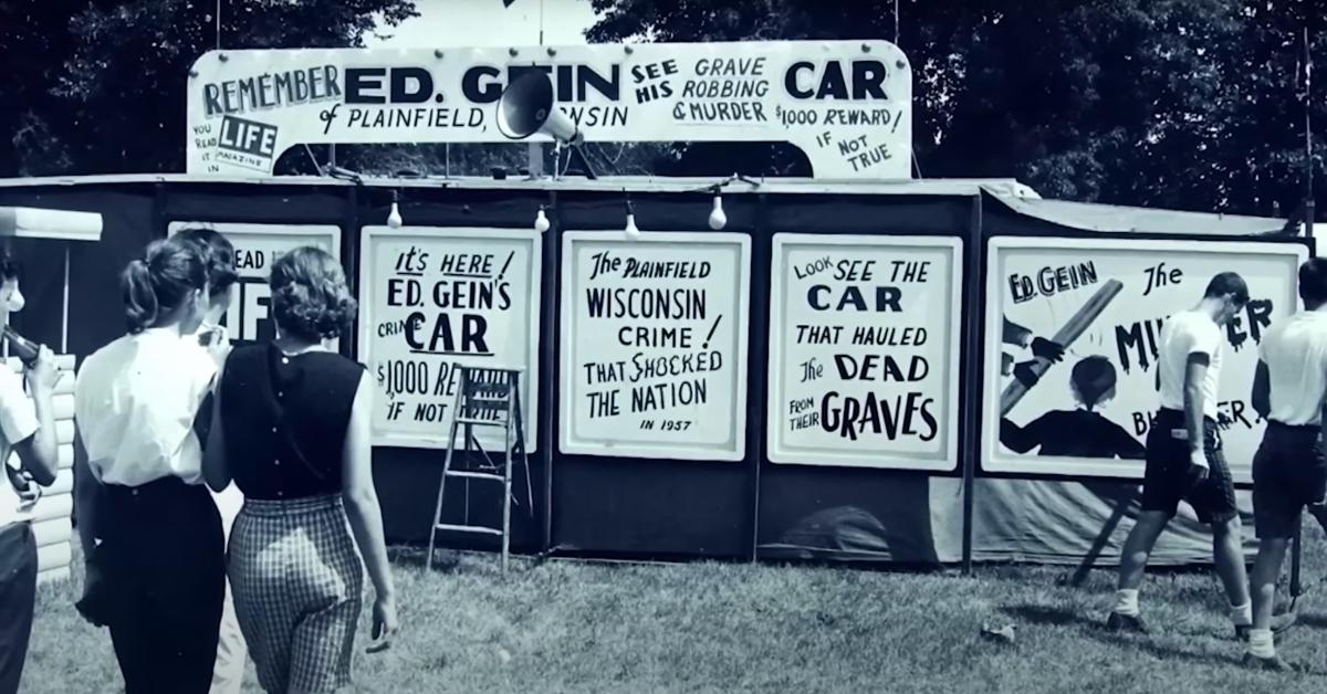 Image of people lining up to pay money to see Ed Gein's car