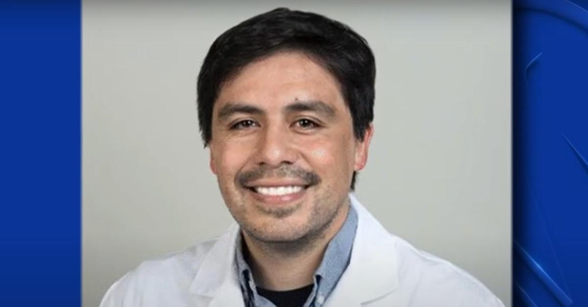 Dr. Salvador Plasencia