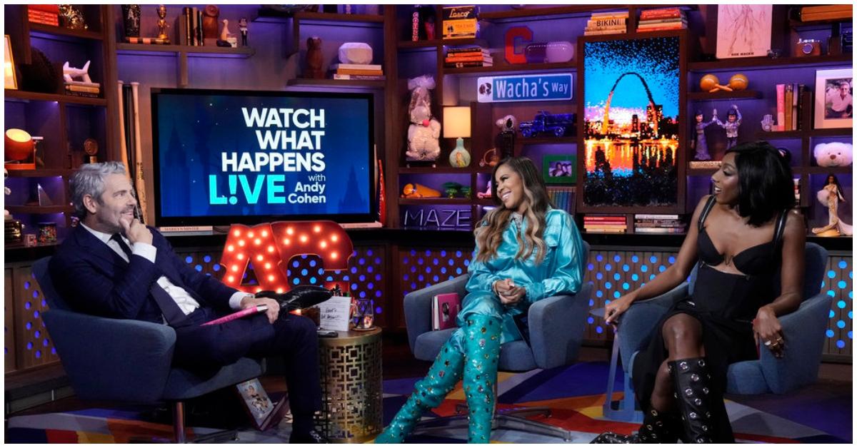 (l-r): Andy Cohen, Mary Cosby, and Ziwe Fumudoh on 'WWHL'