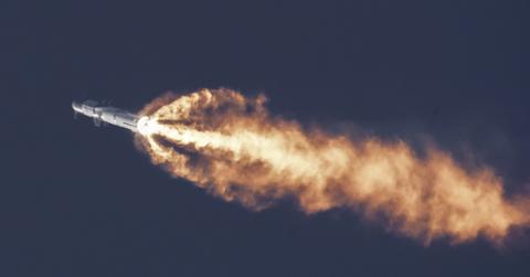 The SpaceX Starship in the sky before it exploded