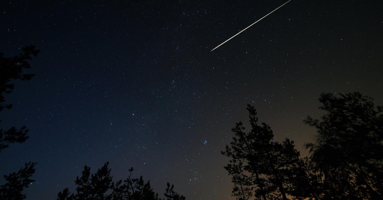 Here's the Best Time to See the Draconid Meteor Shower This Week