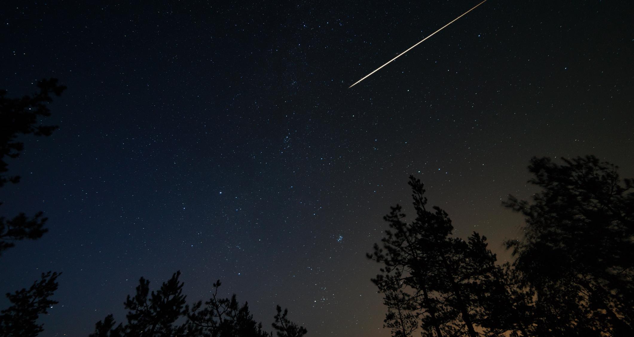 Here's the Best Time to See the Draconid Meteor Shower This Week