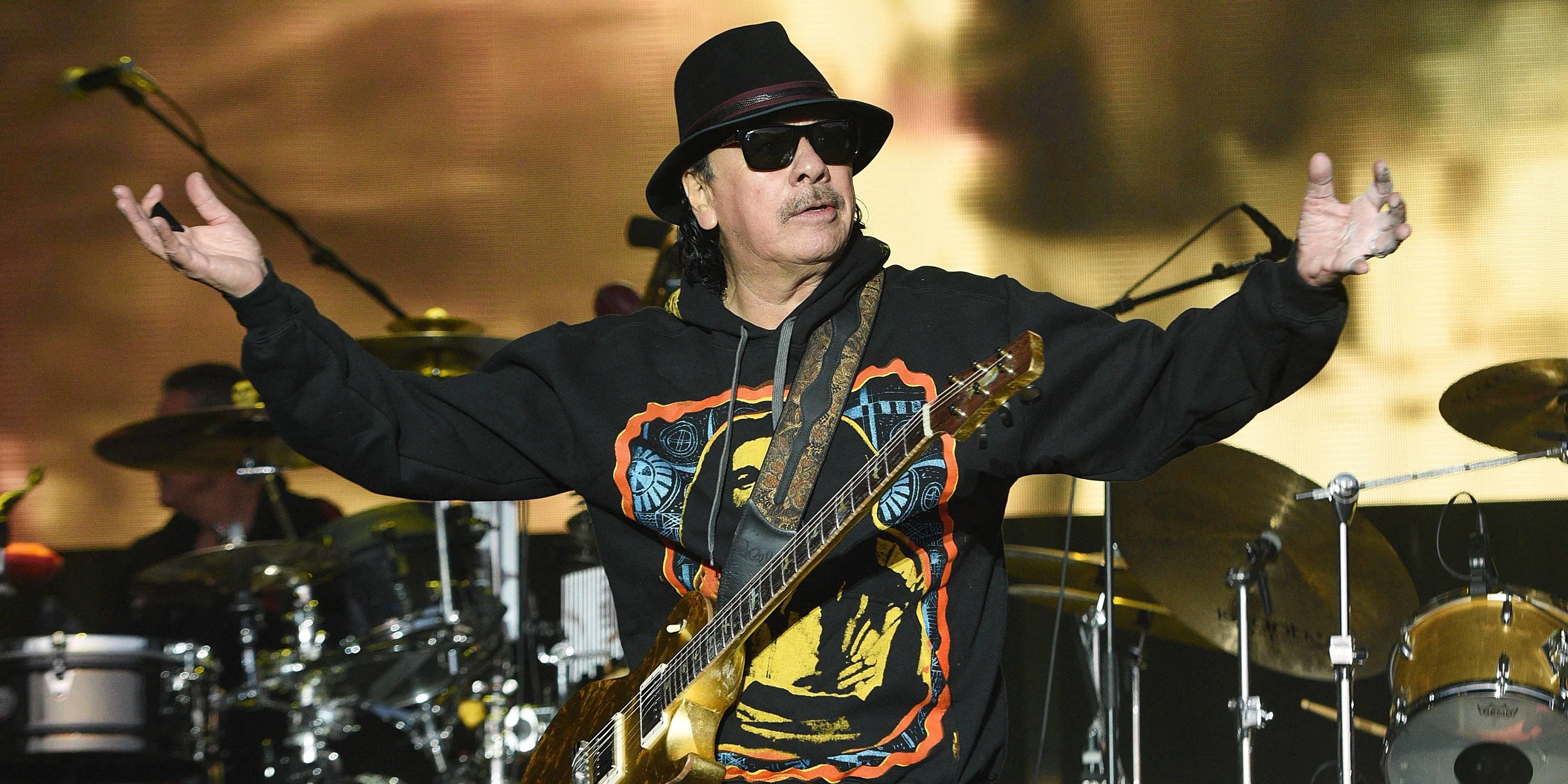 carlos-santana-performance