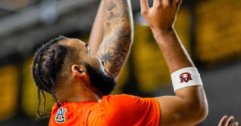 Johni Broome's tattoo behind his right ear.