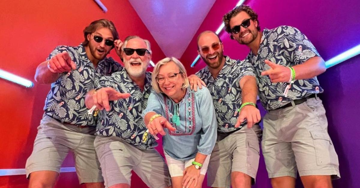 (L-R) Colin, Dan, Kathy, Mitch, and Dylan McFarland attend the 2022 US VidCon.