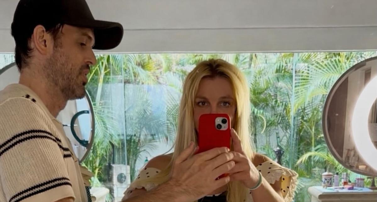 britney spears manager cade