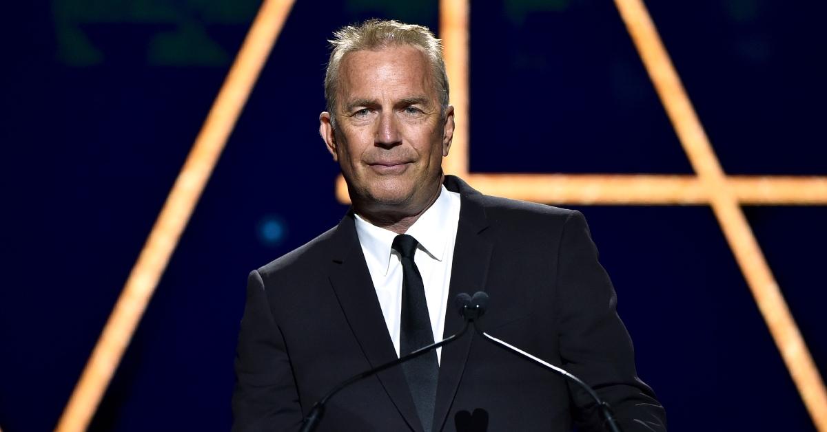 Kevin Costner Previously Identified as a Republican, but Doesn't