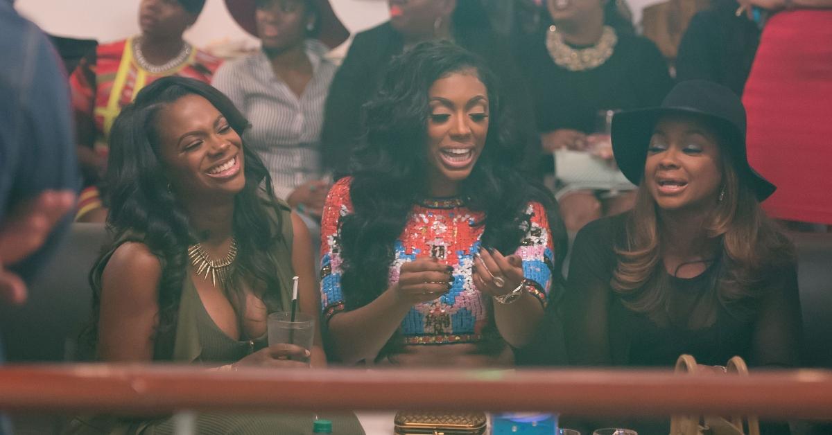 (l-r): Kandi Burruss, Porsha Williams, and Phaedra Parks filming 'RHOA'