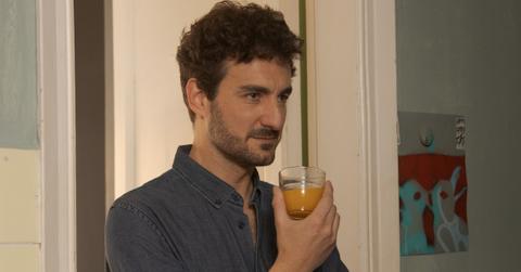 Miki Esparbé as Bruno in SMILEY