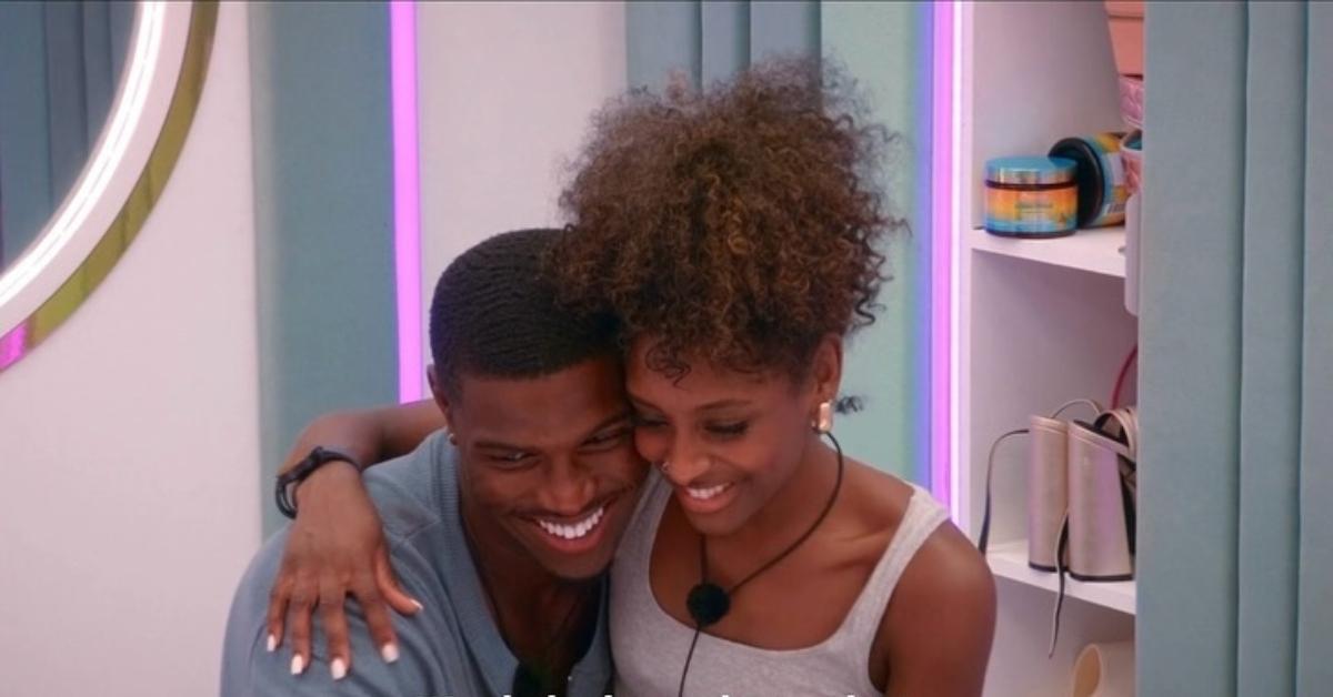 (l-r): 'Too Hot to Handle' Season 6 winners Demari and Bri