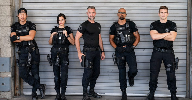 The cast of 'SWAT' in a promotional photo for the CBS series.