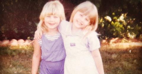 Jaycee Dugard (R) with her cousin in the 1980s