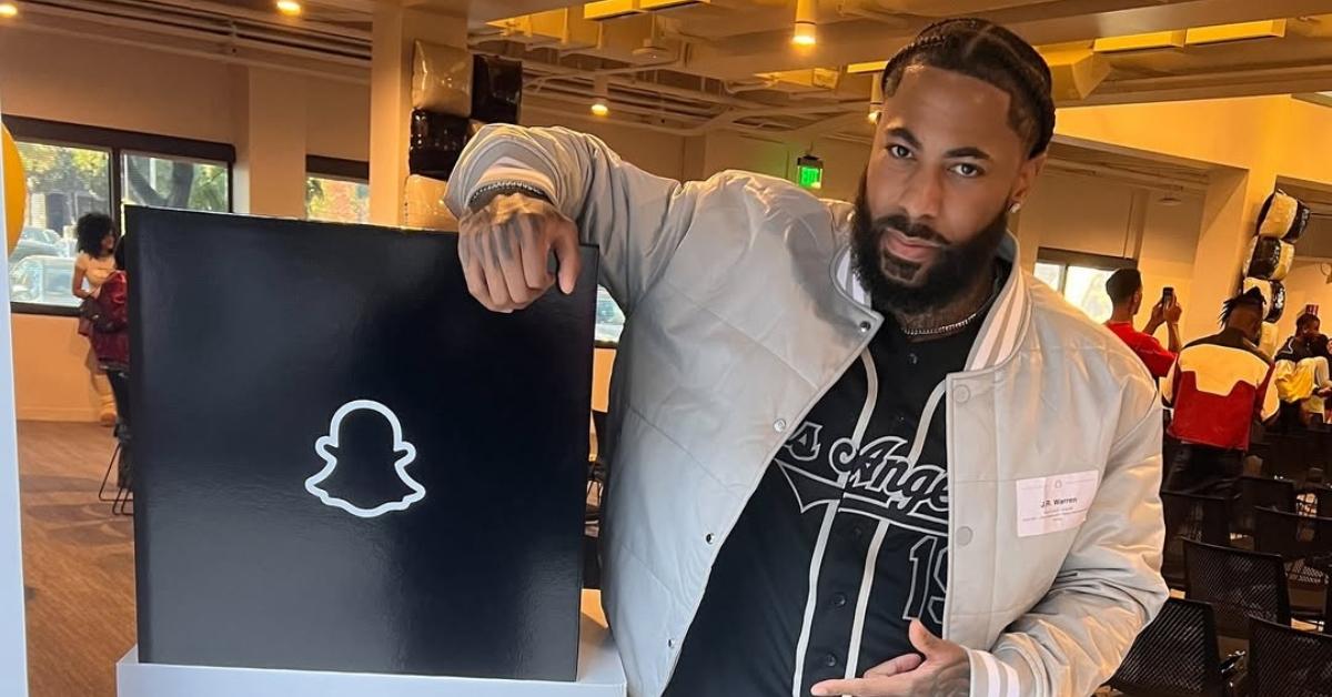 JR from The Ultimatum with Snapchat logo boxes