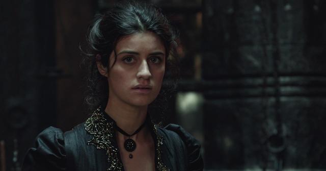 Yennefer of Vengerburg (Anya Chalotra)