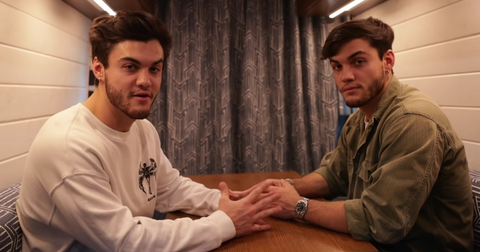 dolantwins-1576005883312.png