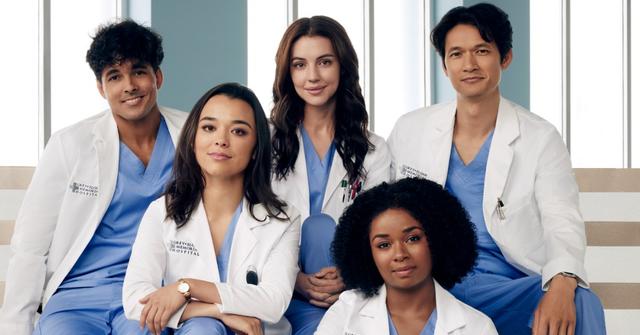 Niko Terho, Midori Francis, Adelaide Kane, Alexis Floyd, and Harry Shum Jr.