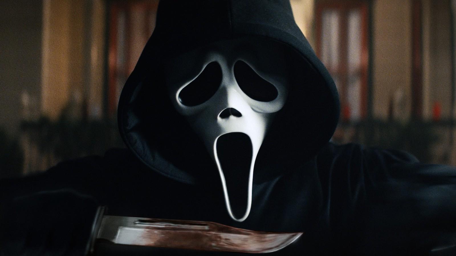 Ghostface in 'Scream' (2022)