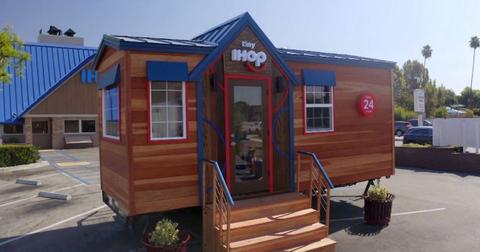 tiny_ihop_exterior-1-1571327670012.jpg