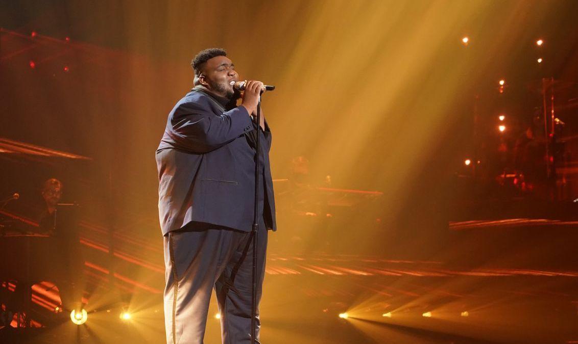 Willie Spence performing on 'American Idol.'