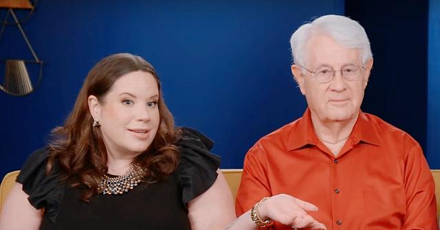 Whitney Way Thore and her father, Glenn Thore, talking on 'My Big Fat Fabulous Life'.