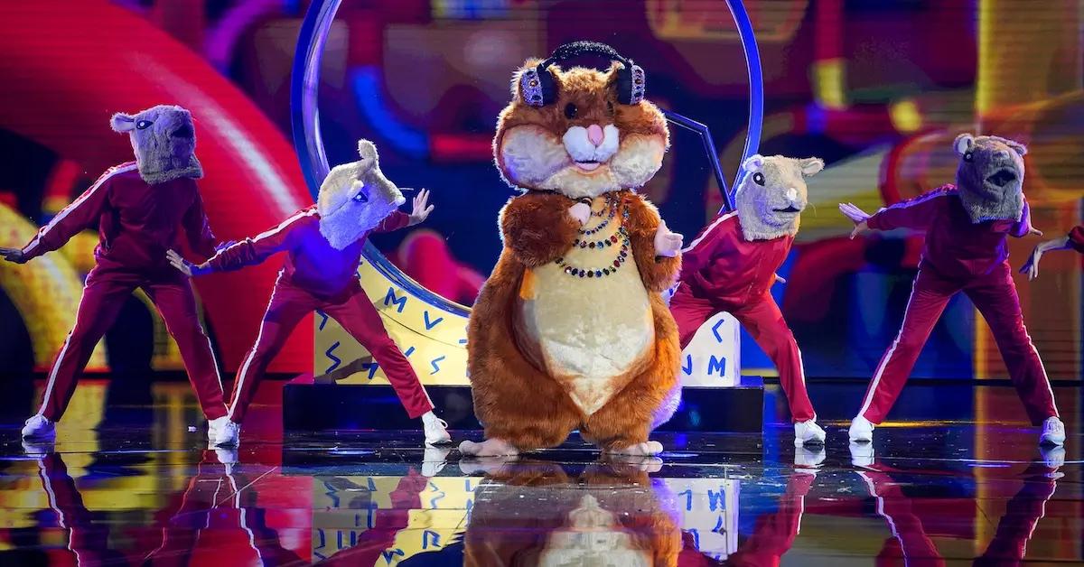 Wild Card contestant Hamster performing on 'The Masked Singer'.