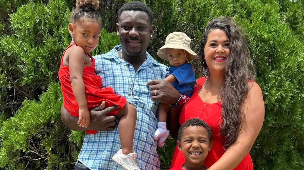 Kobe and Emily with three of their kids on the Fourth of July.