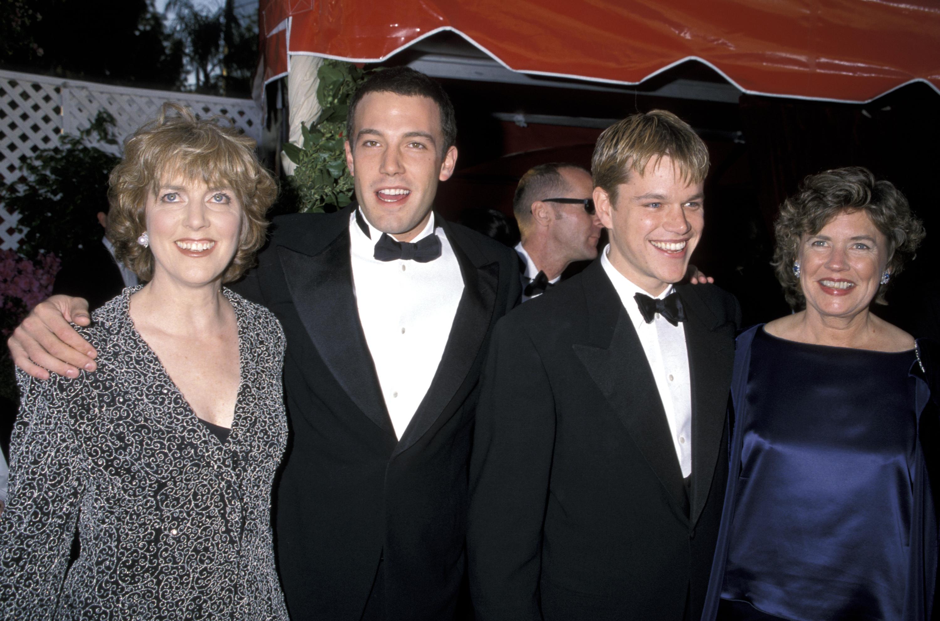 ben affleck mother oscars