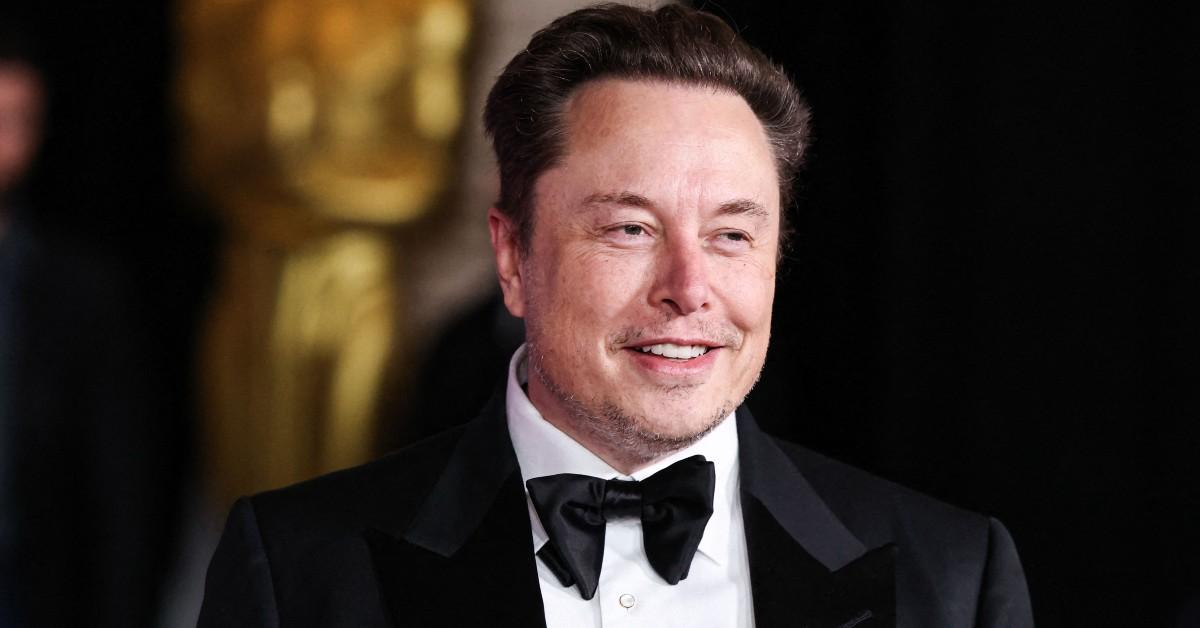 Elon Musk dressed to impress