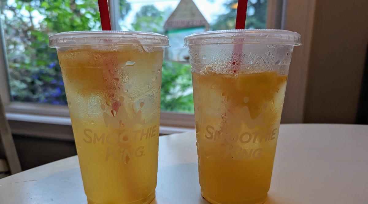 Smoothie King Refreshers with pineapple