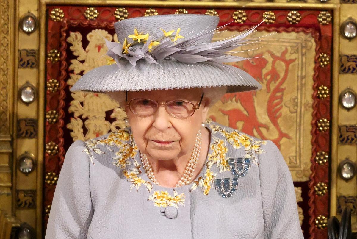 Is Queen Elizabeth Ii Stepping Down From The Throne Anytime Soon