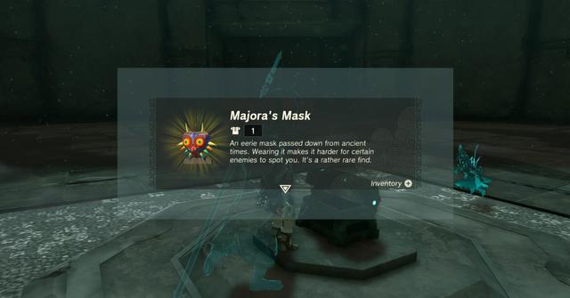 'Tears of the Kingdom' Player finding Major's Mask inside the Depths.