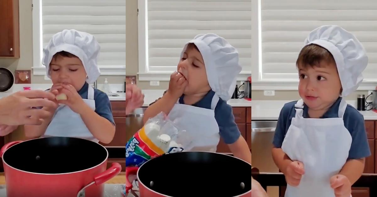 Mom-kid apron set for cooking lessons, adorable photos