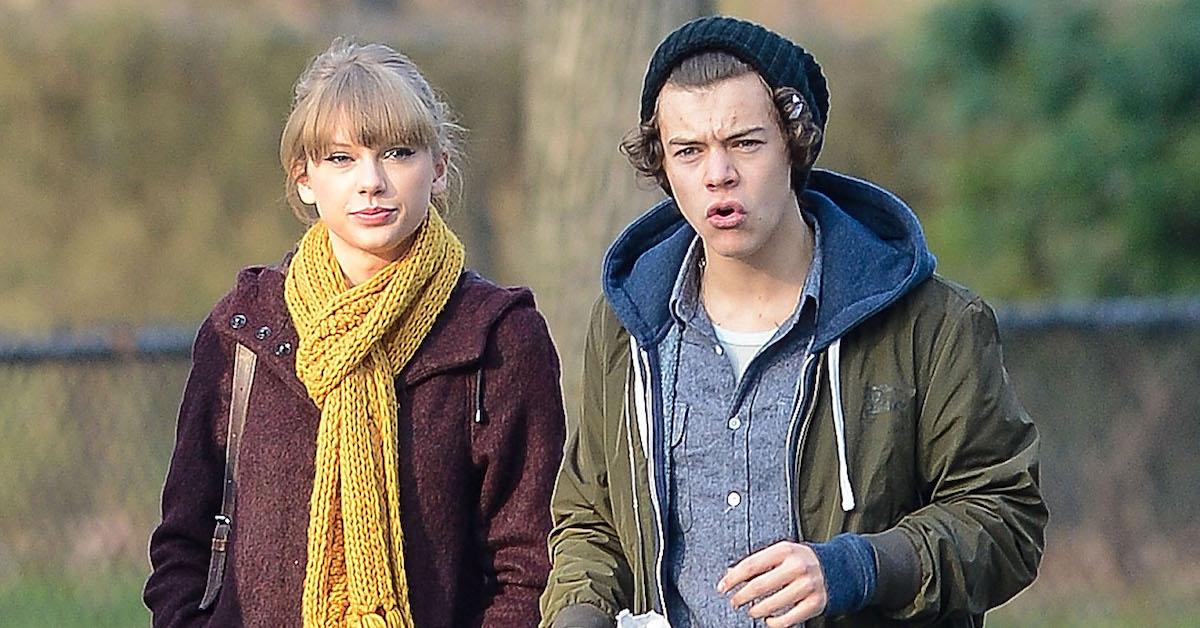  Taylor Swift and Harry Styles are seen walking around Central Park on December 02, 2012 in New York City. 