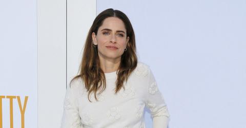 Here's What We Know About Amanda Peet's Health Battle