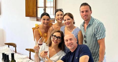 Linda Yaccarino with her family