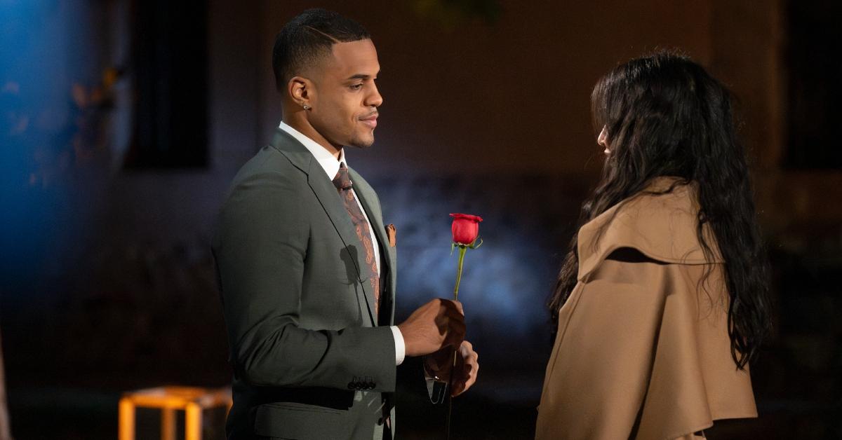 Grant Ellis hands out a rose during Season 29 of 'The Bachelor.'