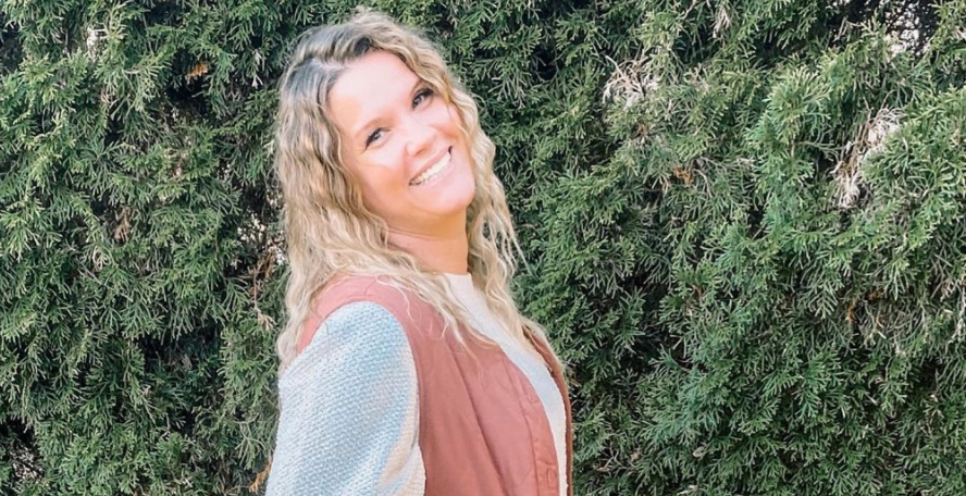 Is Leslie Davis From 'Unsellable Houses' Married? Here's What We Know