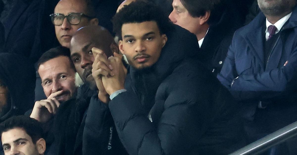 Victor Wembanyama watching game