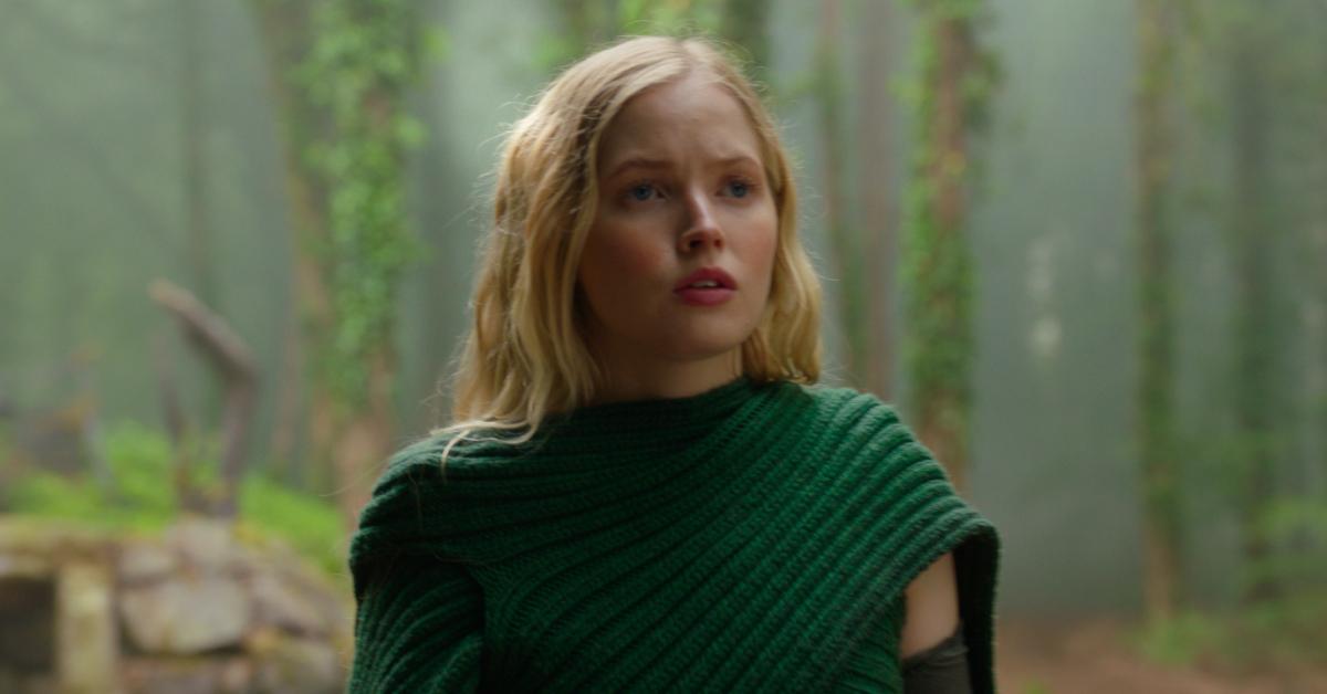 A kitchen maid named Dove is actually Elora Danan, played by Ellie Bamber.