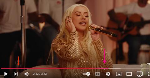 What a Girl Wants (ft. Sabrina Carpenter - Live - Spotify Anniversaries Version)